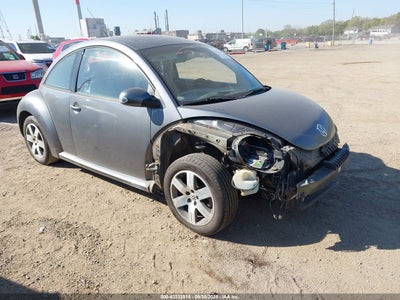 VOLKSWAGEN NEW BEETLE 2006