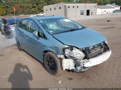 TOYOTA PRIUS 2013