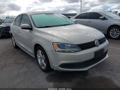 VOLKSWAGEN JETTA 2011