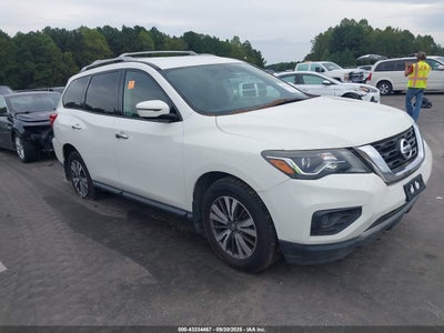 NISSAN PATHFINDER 2017