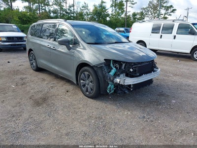 CHRYSLER PACIFICA HYBRID 2020