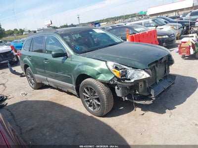 SUBARU OUTBACK 2013