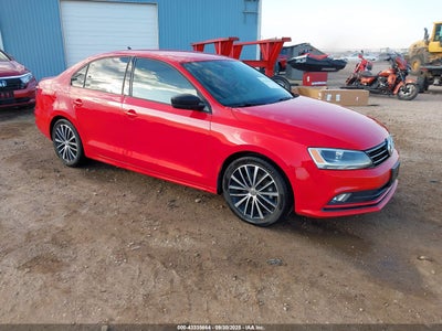 VOLKSWAGEN JETTA 2016