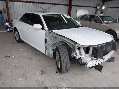 CHRYSLER 300 2016
