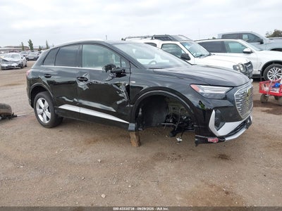 AUDI Q4 E-TRON 2024