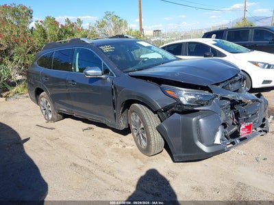 SUBARU OUTBACK 2025