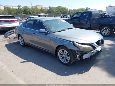 BMW 528I 2010