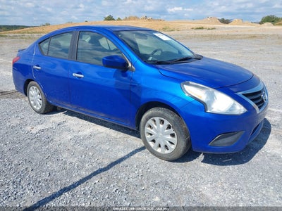 NISSAN VERSA 2017