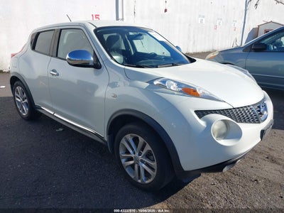 NISSAN JUKE 2012