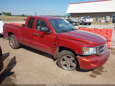 DODGE DAKOTA 2008