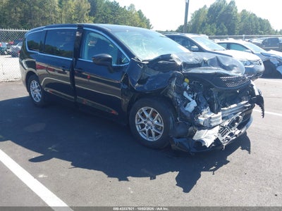CHRYSLER VOYAGER 2024