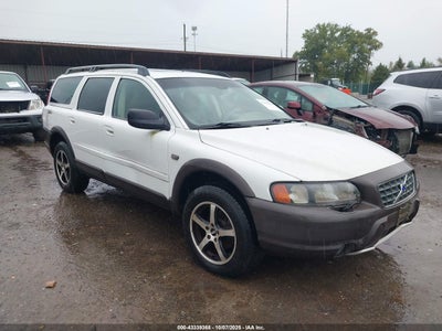 VOLVO XC70 2004
