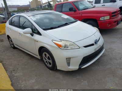 TOYOTA PRIUS 2012