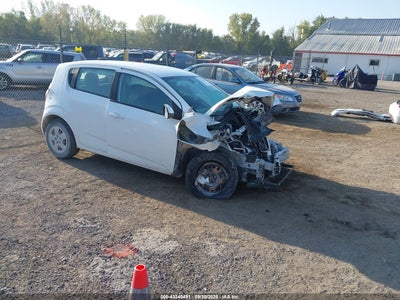 CHEVROLET SONIC 2015