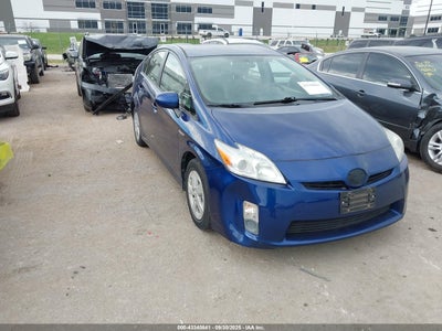 TOYOTA PRIUS 2011