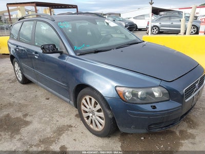 VOLVO V50 2005