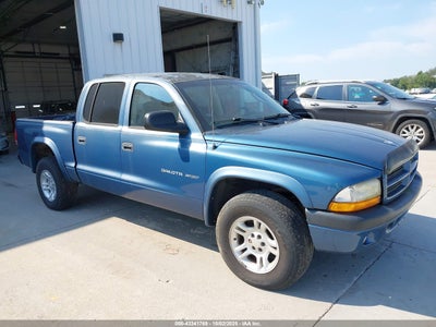 DODGE DAKOTA 2002