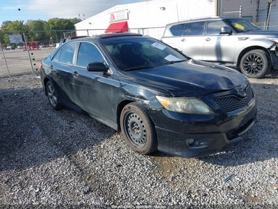 TOYOTA CAMRY 2011