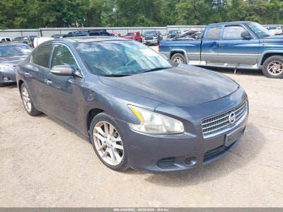 NISSAN MAXIMA 2011