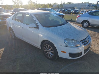 VOLKSWAGEN JETTA 2010