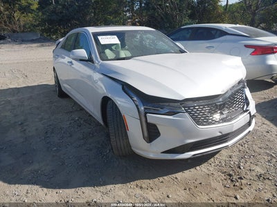 CADILLAC CT4 2022