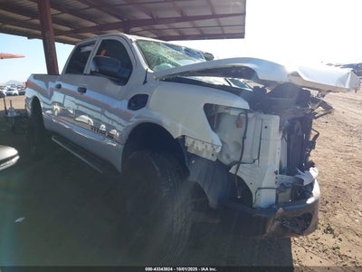 NISSAN TITAN XD 2019