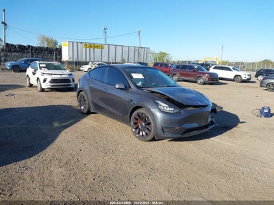 TESLA MODEL Y 2021