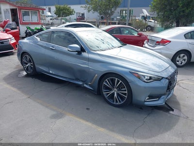 INFINITI Q60 2017
