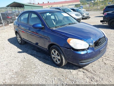 HYUNDAI ACCENT 2009