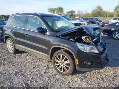 VOLKSWAGEN TIGUAN 2011