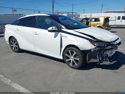 TOYOTA MIRAI 2017