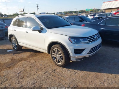VOLKSWAGEN TOUAREG 2015