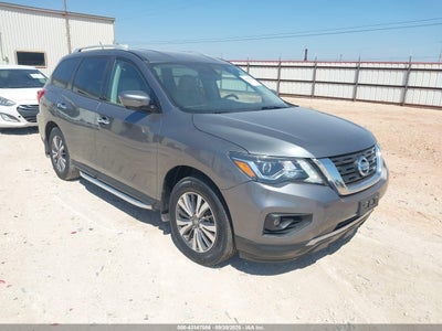 NISSAN PATHFINDER 2017