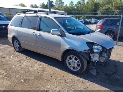 TOYOTA SIENNA 2004