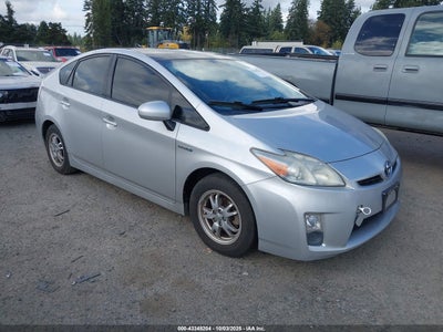 TOYOTA PRIUS 2010