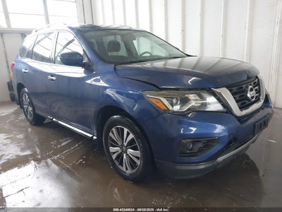 NISSAN PATHFINDER 2017