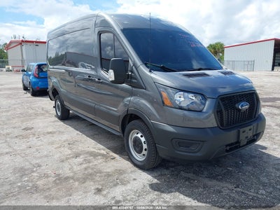 FORD TRANSIT-250 2025