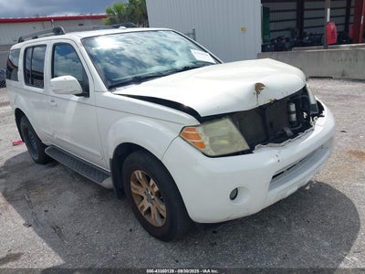 NISSAN PATHFINDER 2010