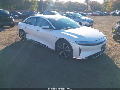 LUCID AIR 2025