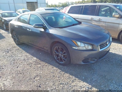 NISSAN MAXIMA 2012