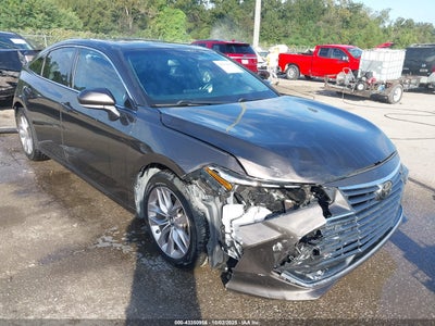 TOYOTA AVALON 2019