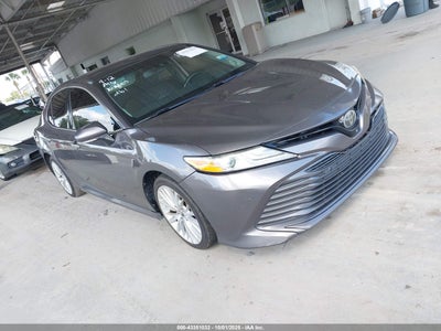 TOYOTA CAMRY 2018