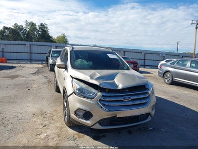 FORD ESCAPE 2017