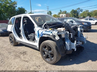 JEEP GRAND CHEROKEE 2023