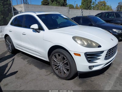 PORSCHE MACAN 2015