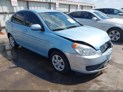 HYUNDAI ACCENT 2011