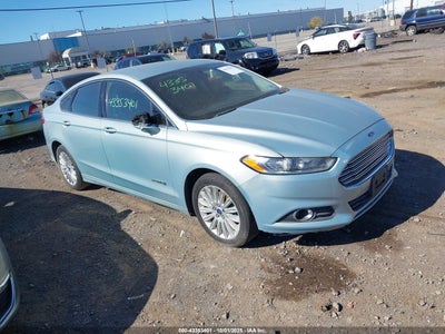 FORD FUSION HYBRID 2013