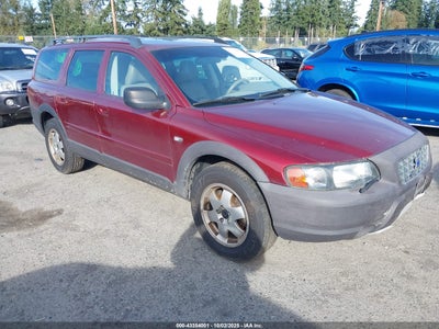 VOLVO XC70 2004