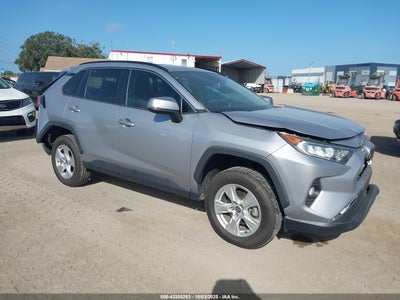 TOYOTA RAV4 2021