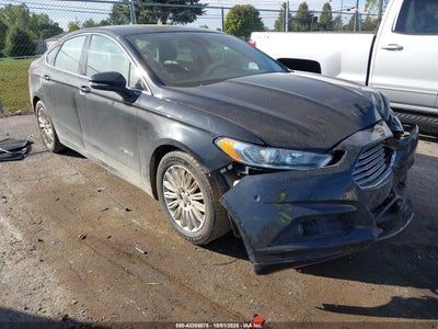 FORD FUSION HYBRID 2013